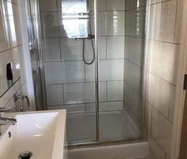 4 bedroom hotel room to rent - Photo 6