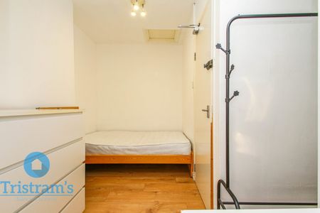 5 bed Mid Terraced House for Rent - Photo 5