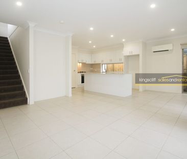 3br stand-alone townhome in Casuarina Beach - Photo 2