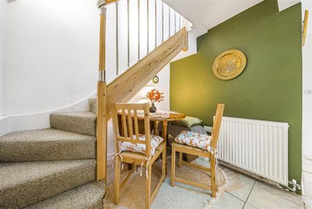 2 bedroom terraced house to rent - Photo 3