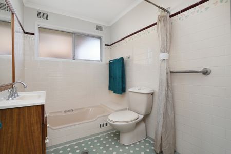 57 Lavinia Street - Photo 3