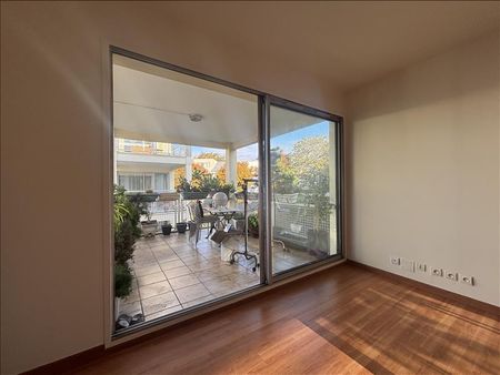 4 pièces - 84,62 m² - 2ème étage - Colocation non autorisée - Photo 2