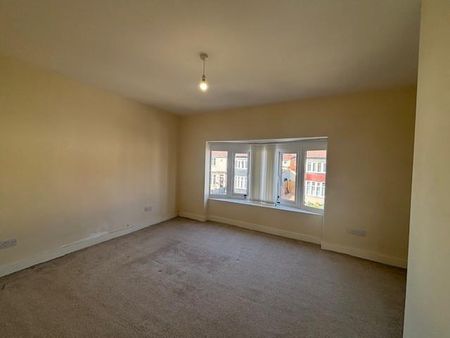 2 bedroom semi-detached house to rent - Photo 2