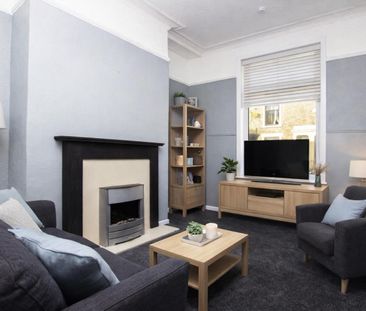 2 bedroom House To Let Total Size: 871 SQ FT - Photo 1