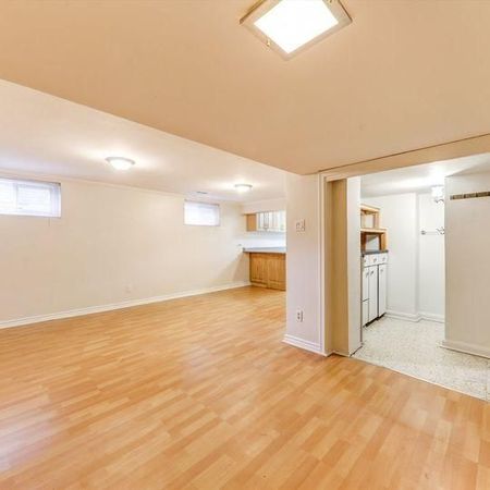 For Lease - 886 Brimorton Drive Unit# Main, Toronto, Ontario - Photo 5