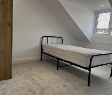 Studio to rent - Photo 5