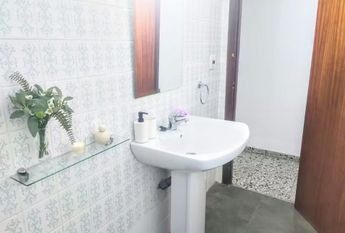 Carrer Miguel Hernández, Paterna, Valencian Community 46980