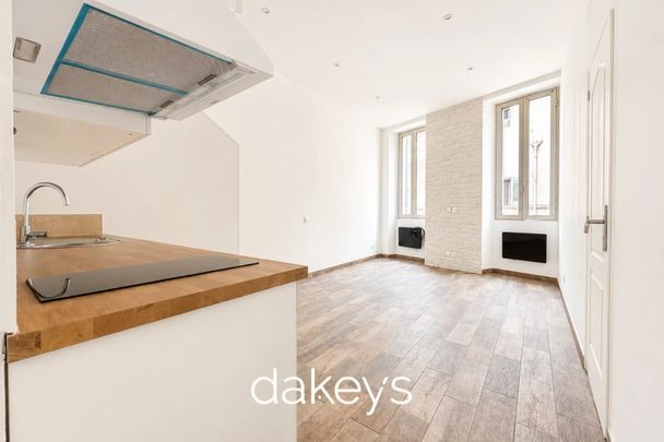 A Louer appartement Marseille 13005 – T2 meublé 30 m² - Photo 1