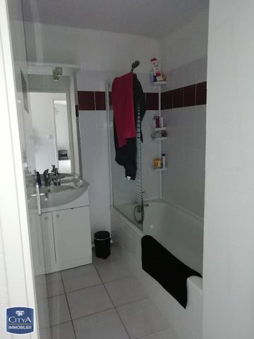 Location Appartement 2 pièces 49m² MOISSAC 82200 - Photo 3