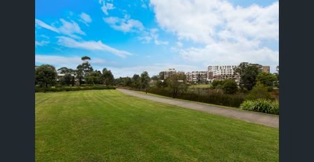 Modern two-bedroom plus study room Apartment in Riverwood - Photo 2