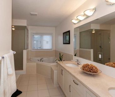 For Lease - 16 Valleyway Drive, Brampton, Ontario - Photo 6