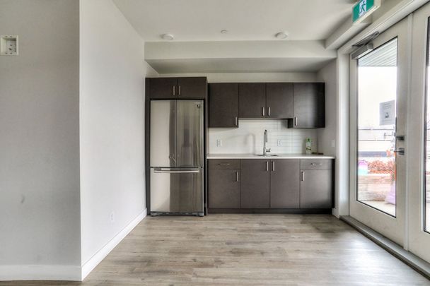 Proxima Kelowna Apartments - Photo 1