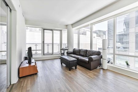 For Lease - 1 Bloor Street Street Unit# 426, Toronto, Ontario - Photo 2