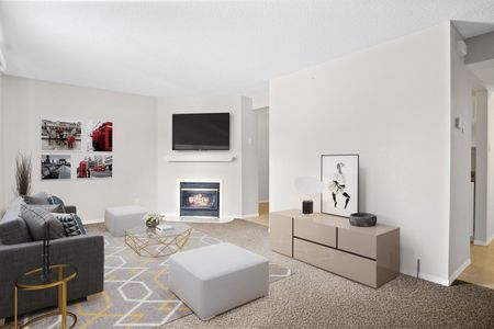 Fairway Gardens - Photo 2