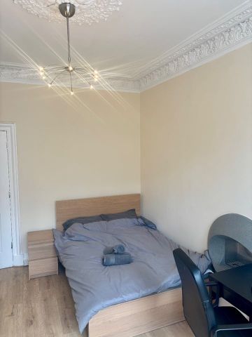 Room in a Shared House, Barclay Place, EH10 - Photo 4