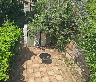 Room in a Shared House, Clifden Road, E5 - Photo 5