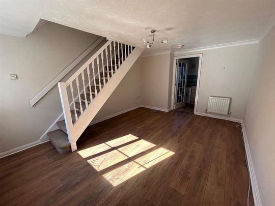 2 bedroom terraced house to rent - Photo 1