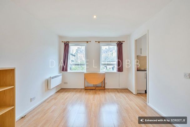 Studio to rent - Photo 1