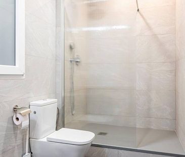 1 room luxury Apartment for rent in Valencia, Spain - Photo 5