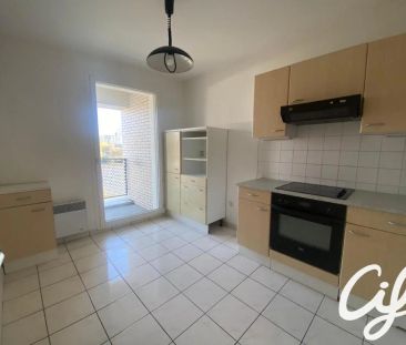 Appartement T3 NANTES Champ de Mars - 62.62 m2 897 Euros - Photo 5