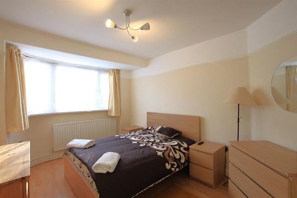 4 bedroom semi-detached house to rent - Photo 1