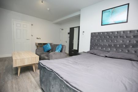 Room in a Shared House, St. Martins Road, CV3 - Photo 3
