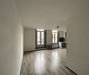 Location Appartement 1 pièce 26m² LILLE 59000 - Photo 5