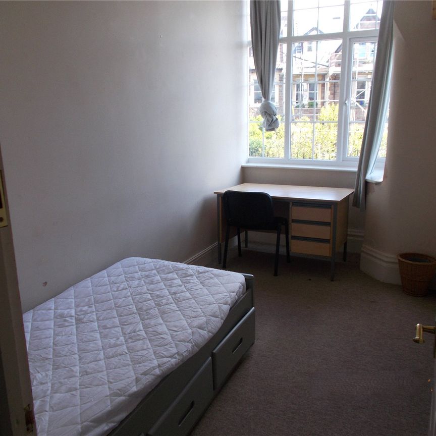 Student Properties to Let - Photo 1