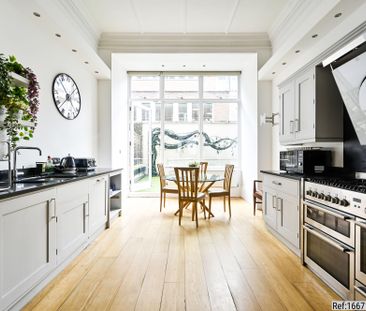 4 bed Flat in Green Street , London, W1K 6RW - Photo 1