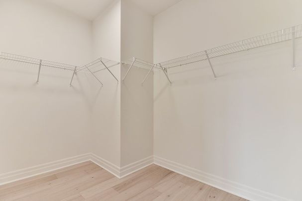 For Lease - 20 Berczy Manor Crescent, Markham, Ontario - Photo 1