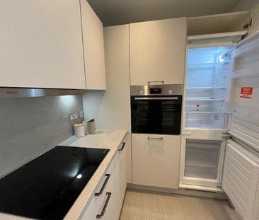 1 bedroom flat to rent - Photo 6