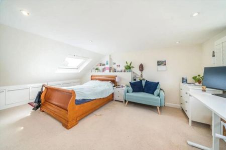 4 bedroom terraced house to rent - Photo 2