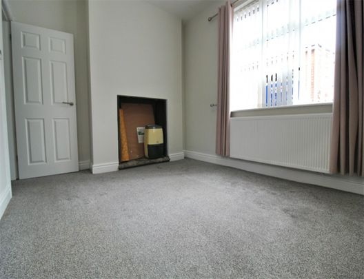2 Bedroom Apartment To Let - Photo 1