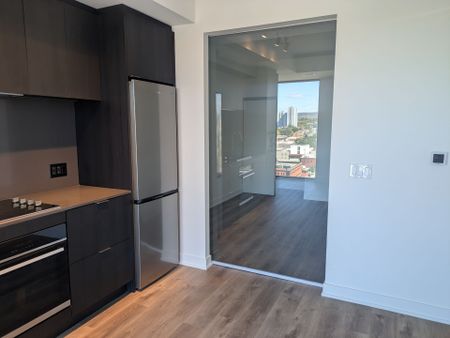 For Lease - 91 John Street Unit# 1407, Hamilton, Ontario - Photo 2