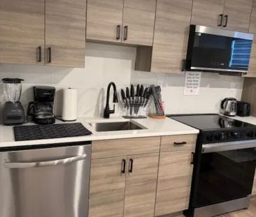 1117 Apolune Street N #B - Photo 2