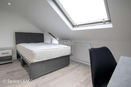 Grange Avenue, Reading, Berkshire, RG6 - Photo 2
