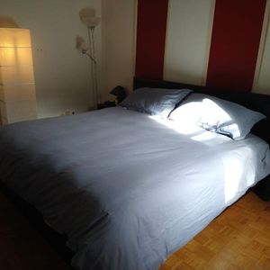 Sous-location Grand 41/2 meublé tout compris sur 2 étages 2à5 mois Ville Marie - Photo 2