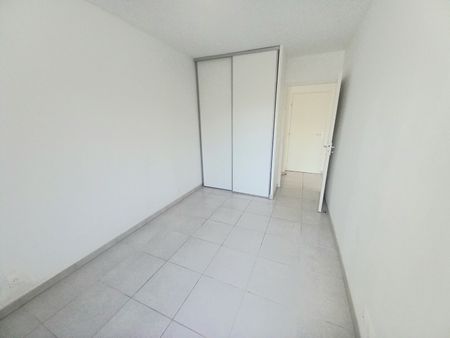 MARSEILLE 12EME APPARTEMENT RECENT TERRASSE ET PARKING, - Photo 4