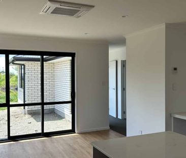 Egmont St, Hawera - Photo 1