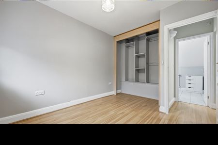 4 Bed Detached House, Shernhall Street, E17 - Photo 5