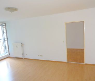 Ruhige, helle 2 Zimmer Wohnung, Innenhoflage, 3.Liftstock, Neubau - Foto 3