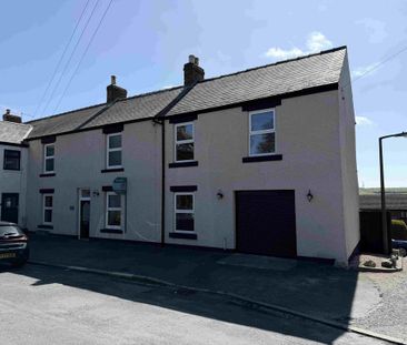4 bedroom semi-detached house to rent - Photo 2
