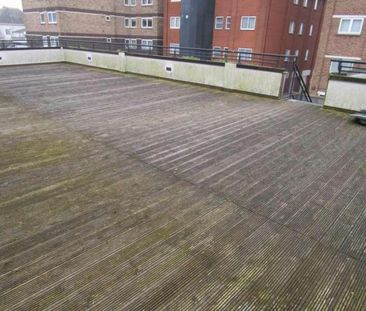 Regents Court, Southend On Sea, SS1 - Photo 3