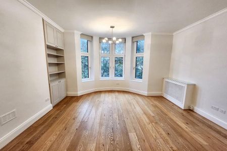 4 bedroom apartment to rent - Photo 4