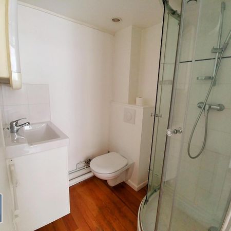 Location Appartement 1 pièce 29m² LILLE 59000 - Photo 3