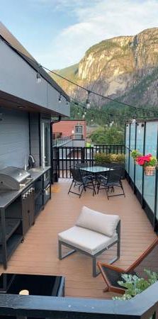 Rooftop Patio with Outdoor kitchen (Furnished) - Photo 1