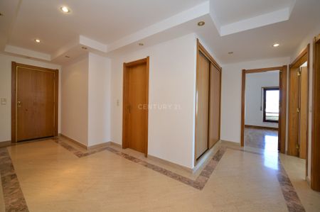 Apartamento T3 para arrendamento com extraordinária vista sobre a floresta, o rio e o mar. - Photo 3