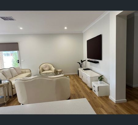 9 Dandelion Cres, Rockbank, Vic 3335 - Photo 3