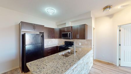 1327 - 1540 Sherwood Blvd NW, Calgary - Photo 4