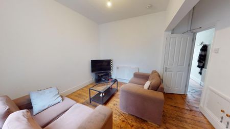 5 bedroom terraced house to rent - Photo 2